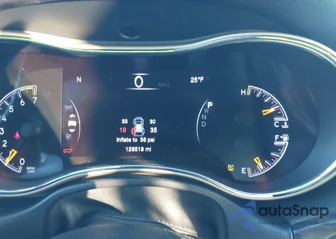 2017 Jeep Grand Cherokee Limited 4X4 z USA, uszkodzony, nr VIN 1C4RJFBG2HC882560